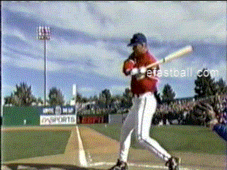 hitting-mlb-chipper-swing-hip-to-contact-animated.gif