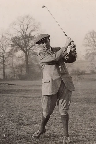 HarryVardon-EXlp89iWsAEzpL6-2-VERT